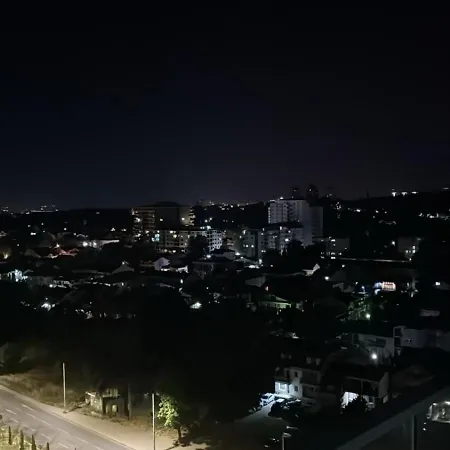 Modi Ii Apartamento Escópia